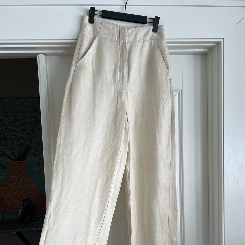 Aritzia - le fou Wilfred - linen pants - size 6 - blazer set in details